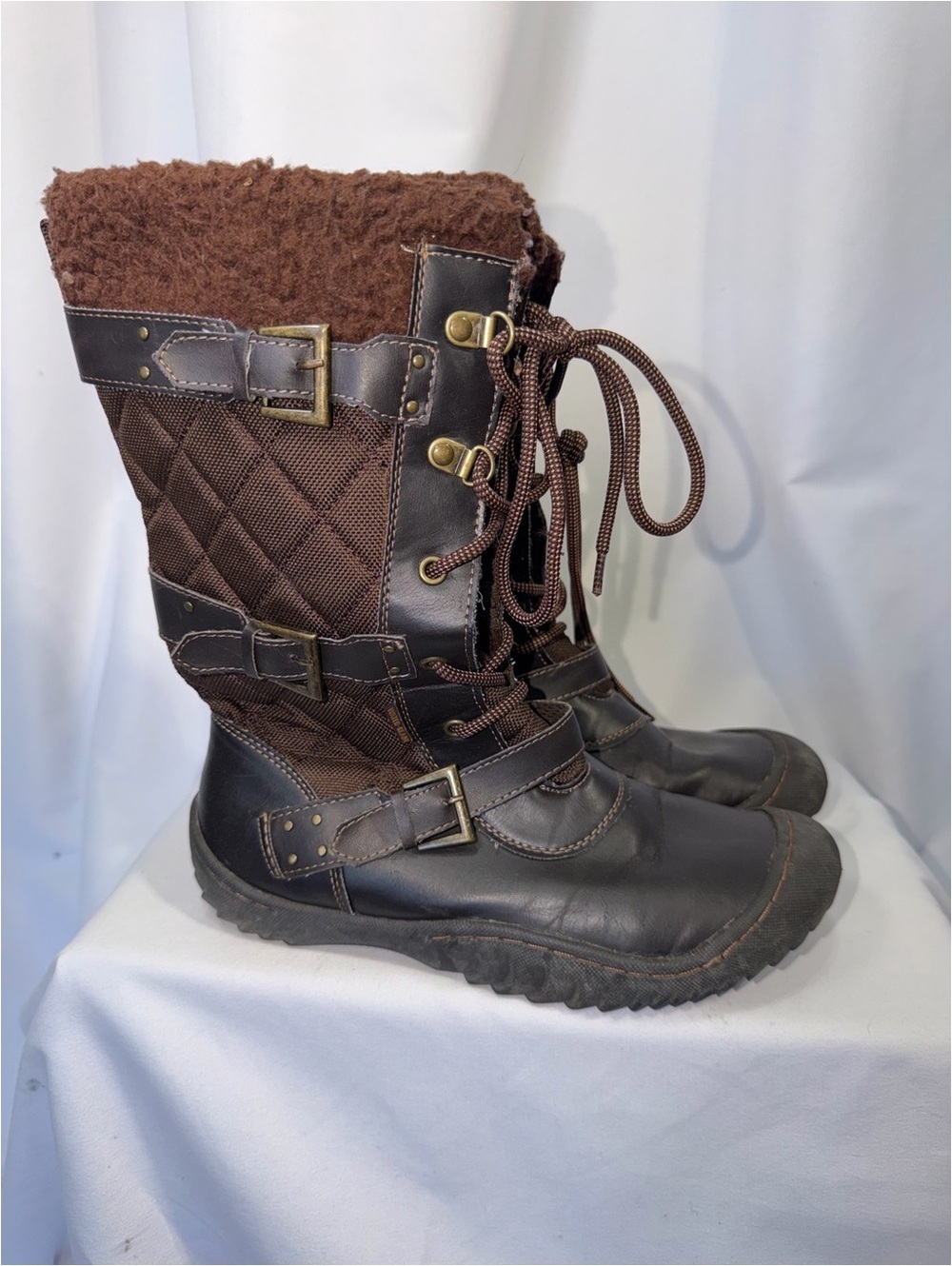 J41 Rain and Snow Jeep Brown Quilted Lace-Up Winter Boots with Faux Fur Trim